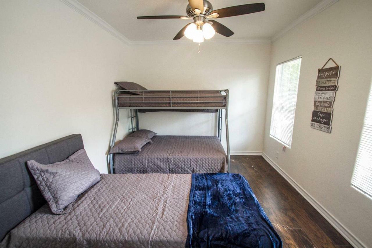 Apartamento Hays St Cozy Remodeled 2Br/2Ba House Sleeps 8 San Antonio Exterior foto