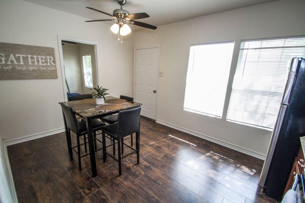 Apartamento Hays St Cozy Remodeled 2Br/2Ba House Sleeps 8 San Antonio Exterior foto
